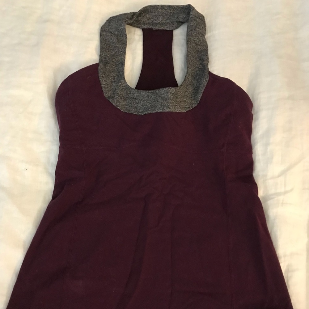 Lululemon tank